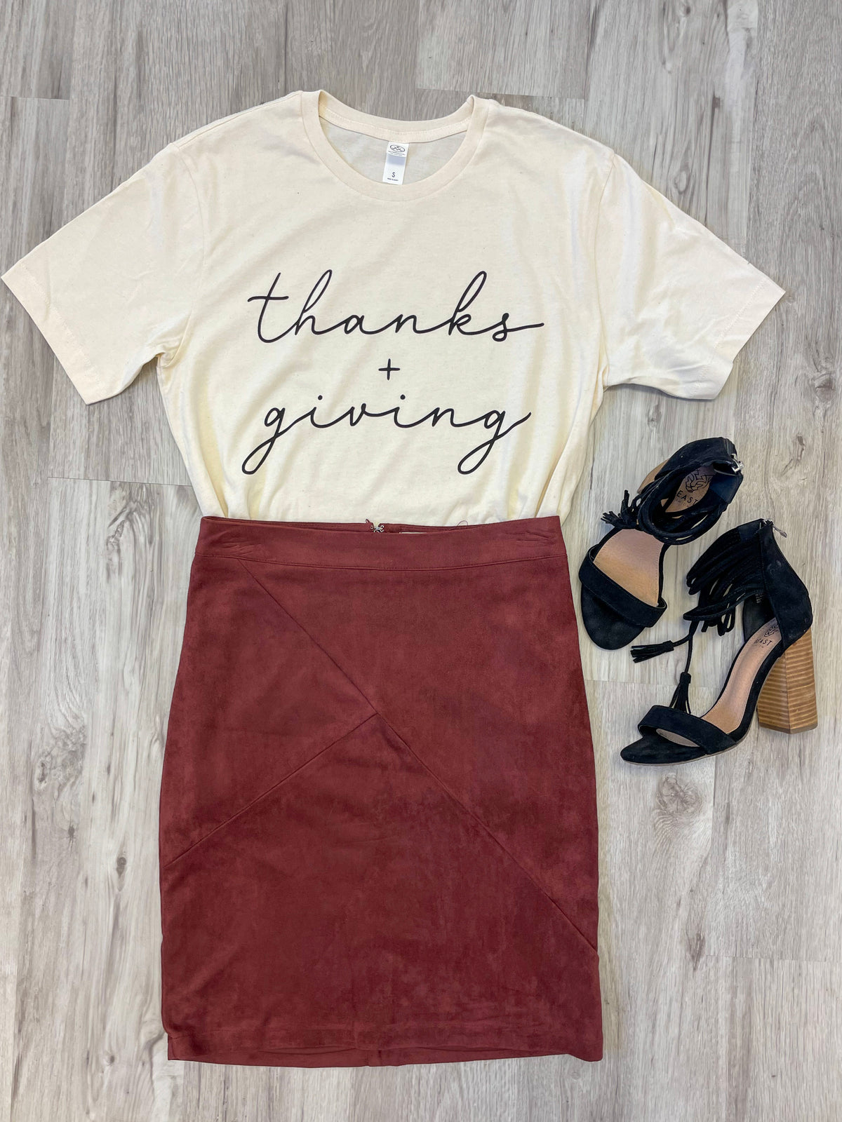 Thanks + Giving Graphic Tee